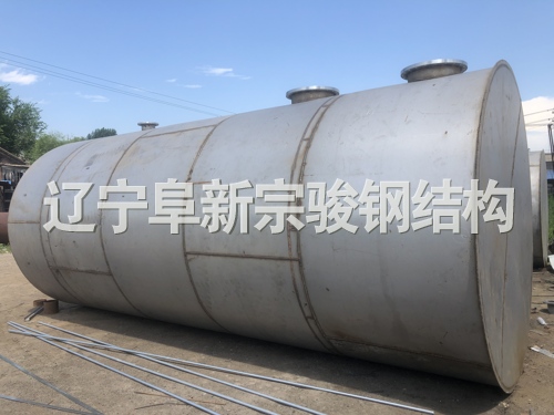 臥式白鋼儲罐，大型防腐化工儲罐